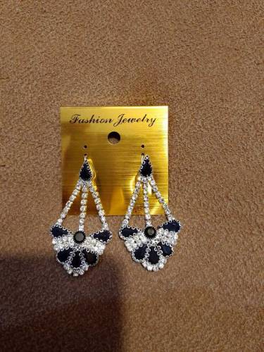 Earrings high quality