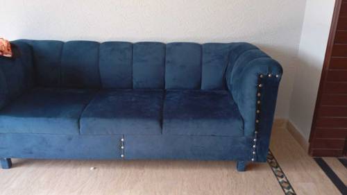 i want to sale sofa 3 seater  in good condition nd bed aslo good  