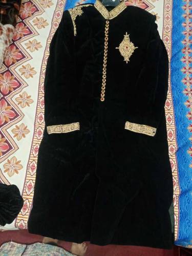 sherwani velvet .with kula with 9# kussa