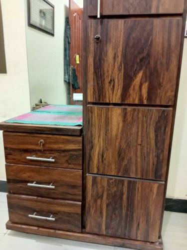 dressing table