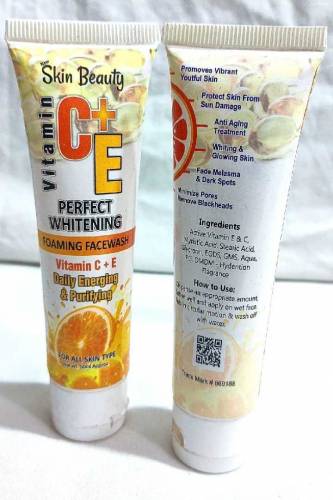 Whitening Face Wash | Vitamin C & E