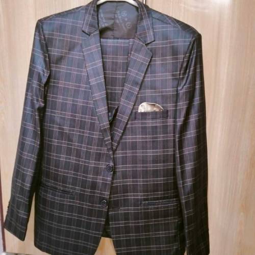 We sell an Amazing and comfortable pent coat 2 suits are available 