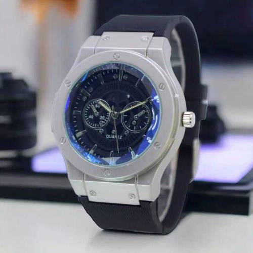 Men's Movement: Quartz, Water Resistant Watch 