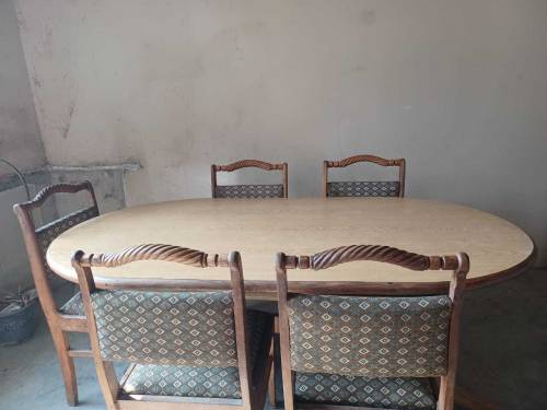 6 seater dining table with pure wooden chairs