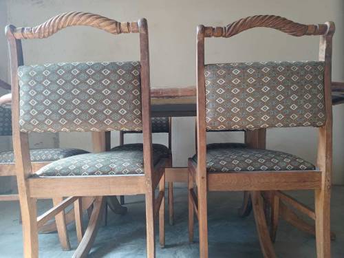 6 seater dining table with pure wooden chairs