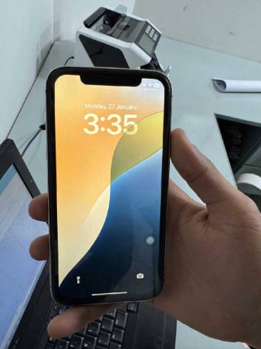 Iphone Xr convert to 15 Pro 64GB JV