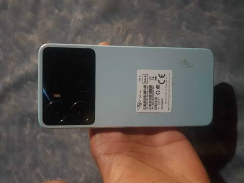 Itel p40