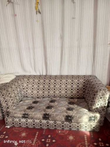 used sofa in best condition 