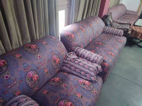 6 seater Sofa Set urgent sale