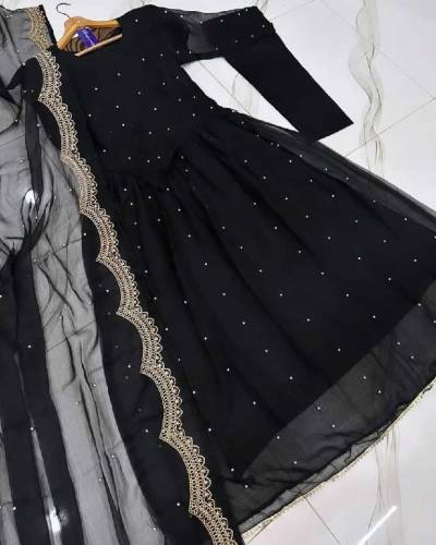 Elagant 3 Pcs Women's Stitched Embroidered Chiffon Maxi Suit 