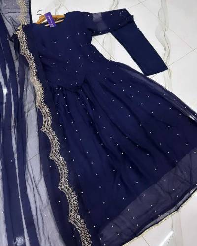 Elagant 3 Pcs Women's Stitched Embroidered Chiffon Maxi Suit 