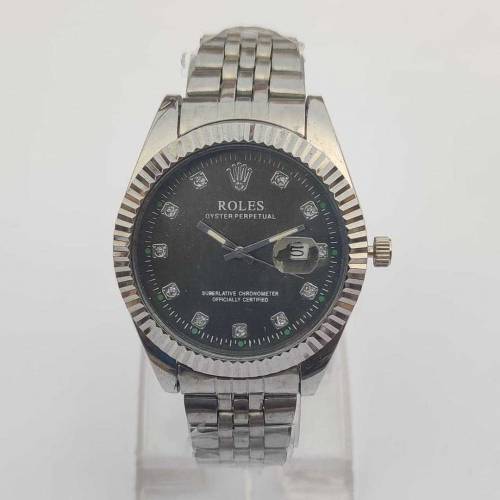 MAN'S STYLISH ANALOG WATCH TWO UNIQUE COLOURS 