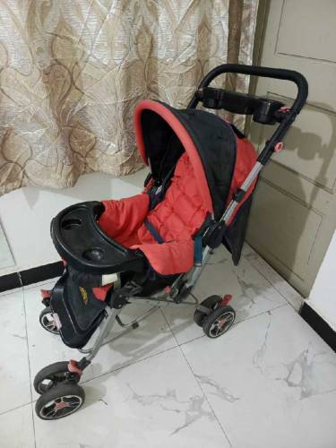Mammalovr branded pram,stroller