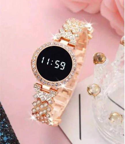 Material: Stainless Steel•
