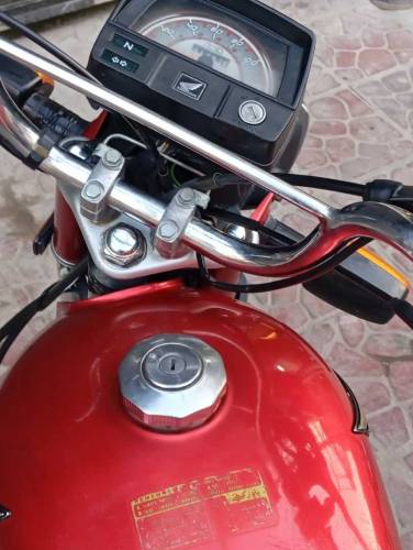 honda 70 bike 