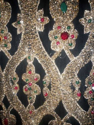 Three piece woman suit in cheap price with good condition