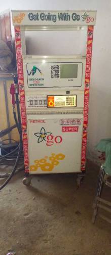 petrol dispenser with tank