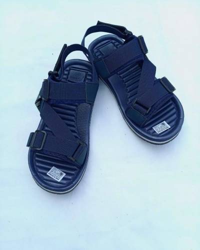 leader casual sandal 
