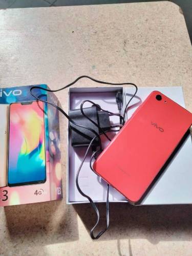 vivo y83