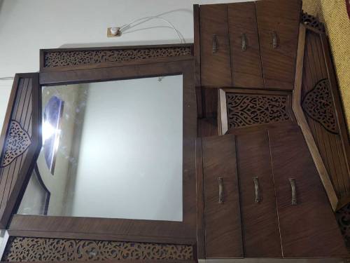 High Quality Wooden KING BED with DRESSING TABLE