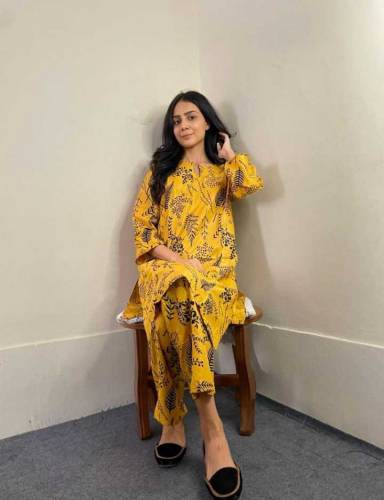2 PC's woman stitched
