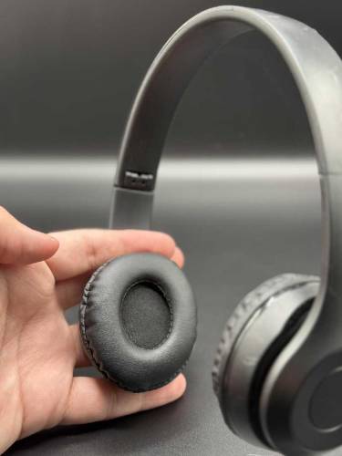 P47 Wireless Headphones 