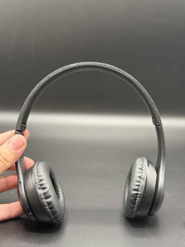 P47 Wireless Headphones 
