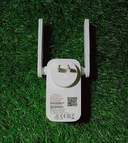D Link DAP- 1610 Wi-Fi Range extender Boosters 