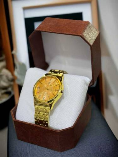 mens qurtaz watch 