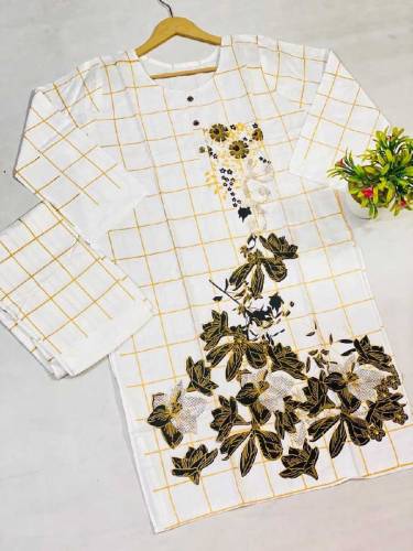 2 PCs loyal printed lawn suit