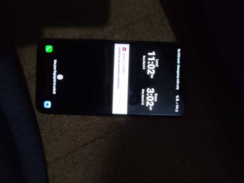 LG v30 