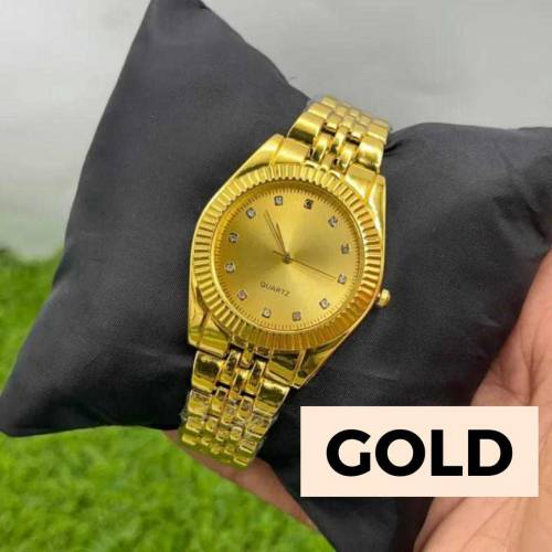 Men's stylish quartz water resistant Watch sale 