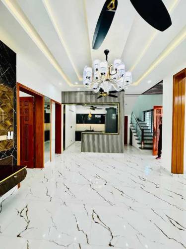 Brand New/Best location 8 Marla house  for sale in bahria enclave Isl