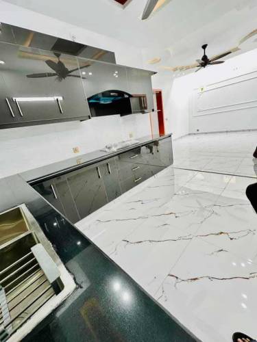 Brand New/Best location 8 Marla house  for sale in bahria enclave Isl