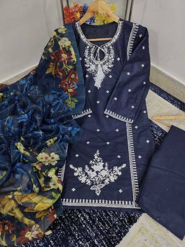 3 woman collection 
