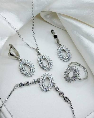 *China gold plated locket set 
