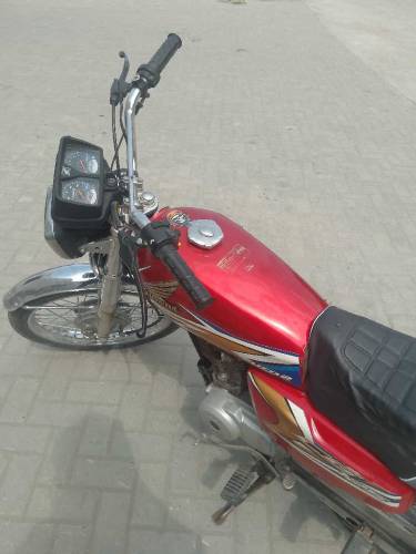 Honda 125 urgent sale 