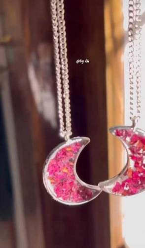 customized pendant with name