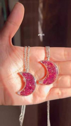 customized pendant with name