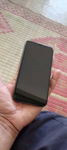 i phone 11 64GB Factory unlocked Non pta 