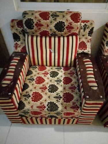 lush condition sofa set... Islamabad 