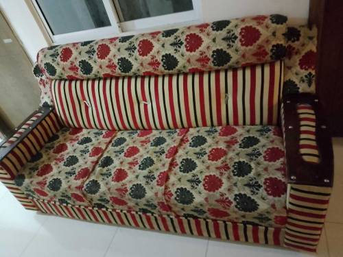 lush condition sofa set... Islamabad 