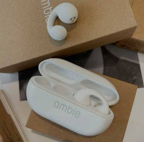 new design earbuds.delivery available all over pakistan 