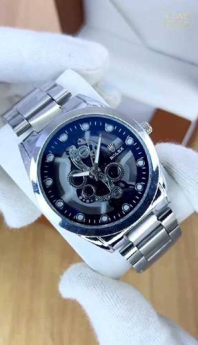 Men's Quartz Water Resistant Watch With Plain Strap - 1 Pc