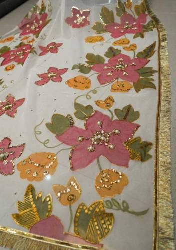customized hand painted dupatta 