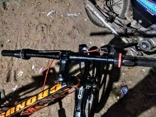 Crounus cycle 28 inch front alloy wheel disk break 7 speed gear 
