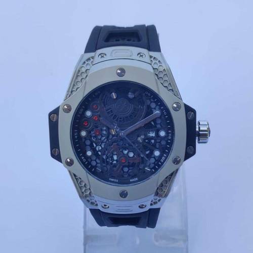 •  Material: Stainless Steel•  Gender: Men's•