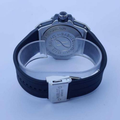 •  Material: Stainless Steel•  Gender: Men's•