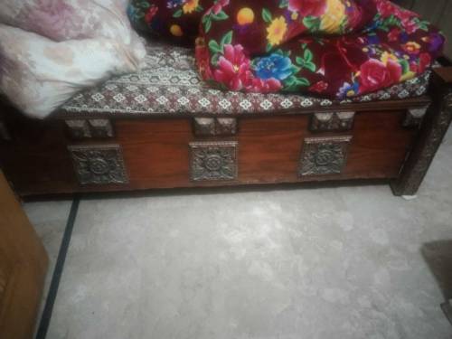 dabel bed with mattres 