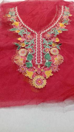 Branded neckline bah